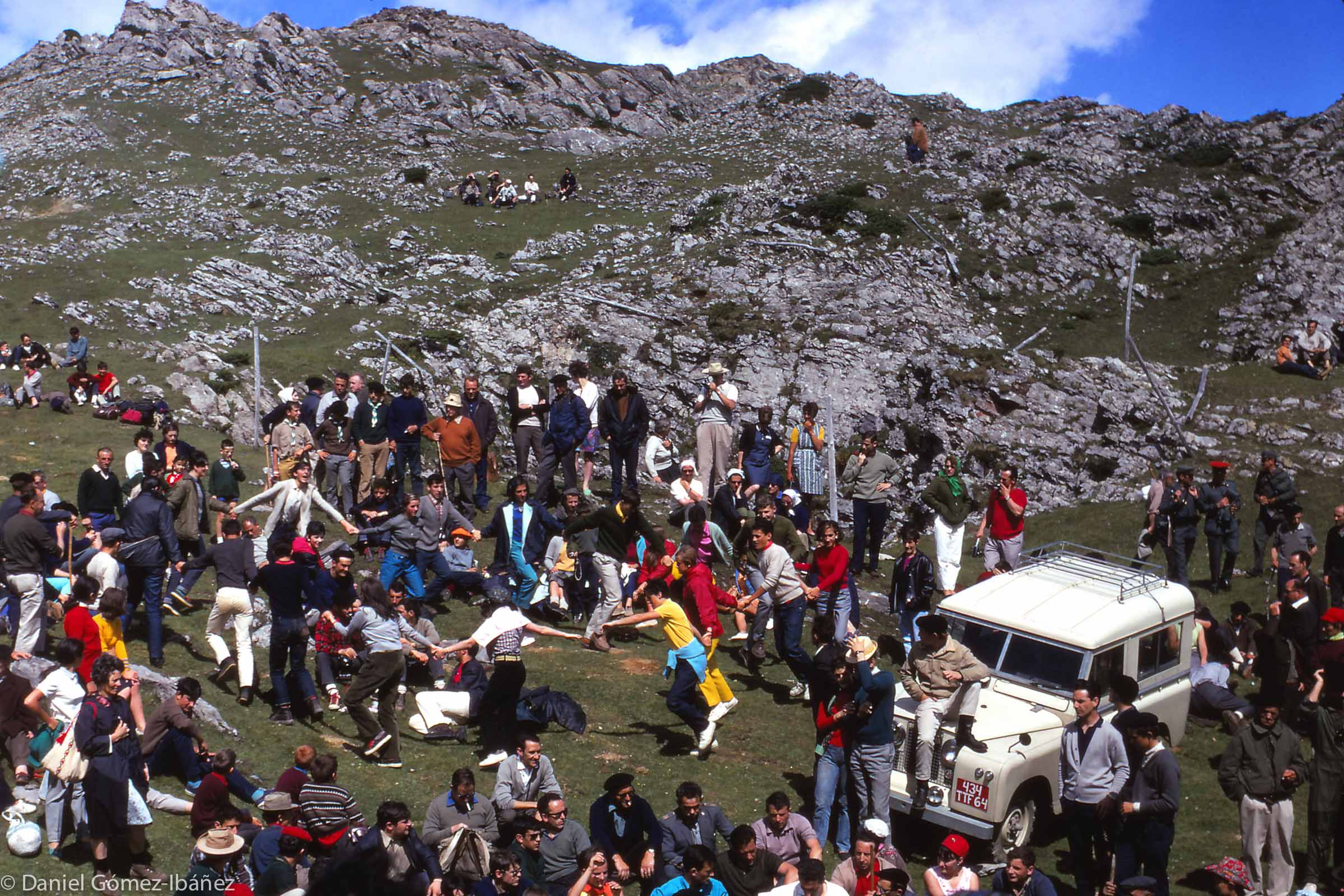 Each year villagers from the Spanish valley of Roncal and the French valley of Barétous gather at the Col de la Pierre St. Martin on June 13 to celebrate the renewal of the treaty between the two valleys that confirms the sharing of pastures on either side of the boundary. The ceremony includes the transfer of three cows from France to Spain, said to be owed in perpetuity as compensation for a murder committed by French shepherds in the fourteenth century. [Roncal-Barétous boundary, Spain and France, 1968]